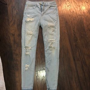Light wash super stretch jeans